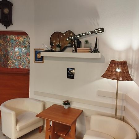 בלאגובגראד Petkov Family Hotel מראה חיצוני תמונה