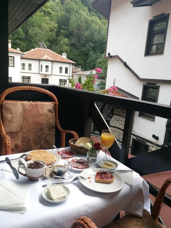 בלאגובגראד Petkov Family Hotel מראה חיצוני תמונה